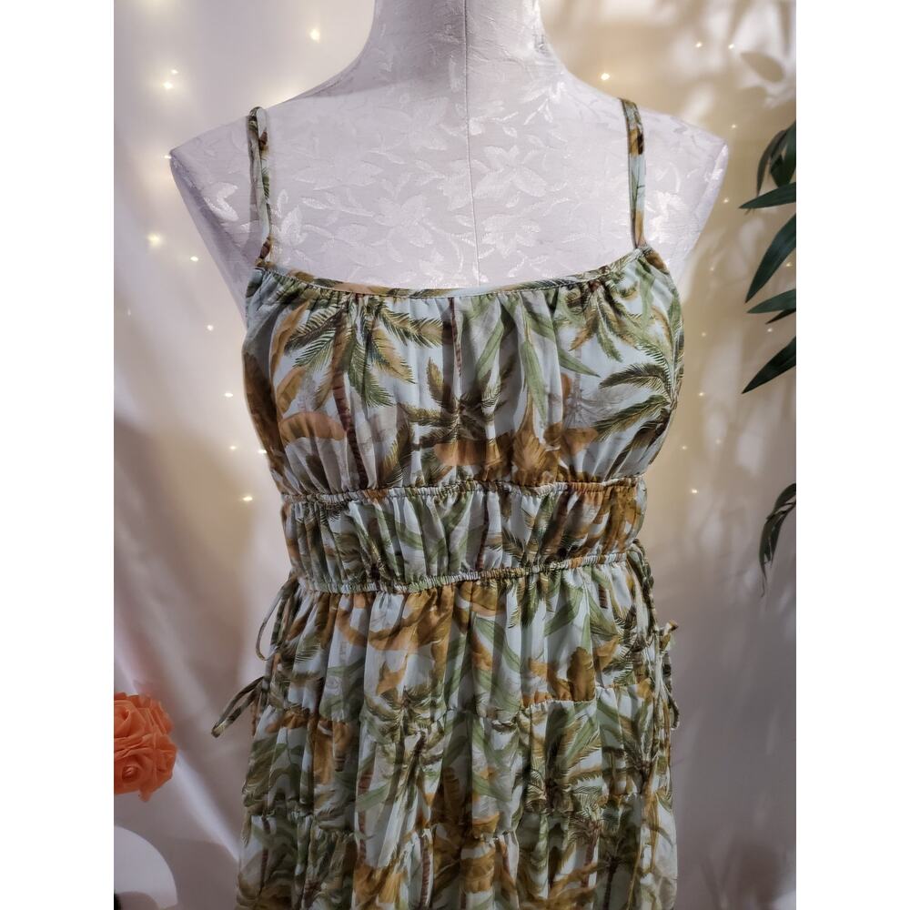 Moon River NWT Tropical Palm Tree Tiered Jungle Midi Dress Size M Hawaiian - Picture 6 of 16